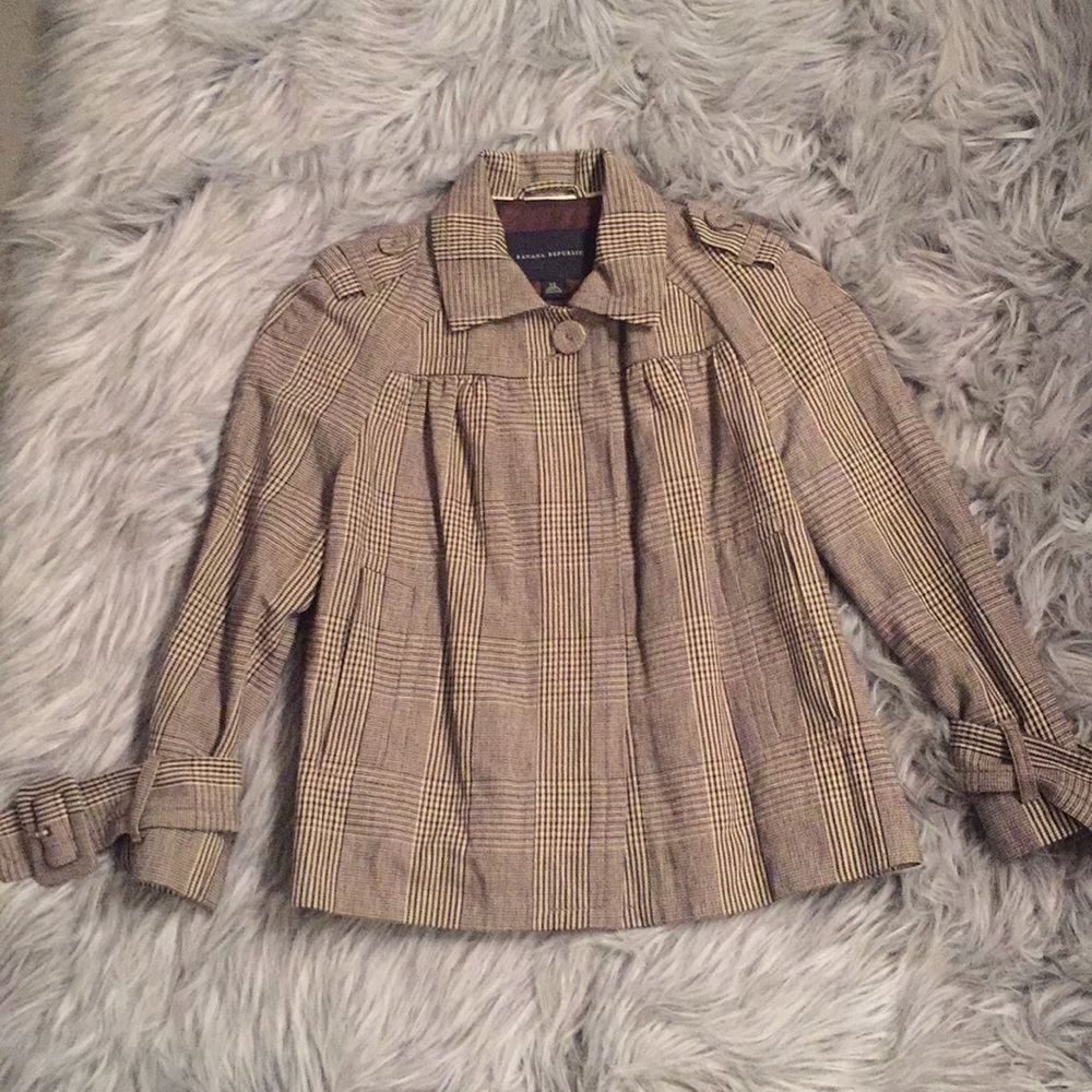 Banana Republic Jacket - Plaid w/ Lots of Details